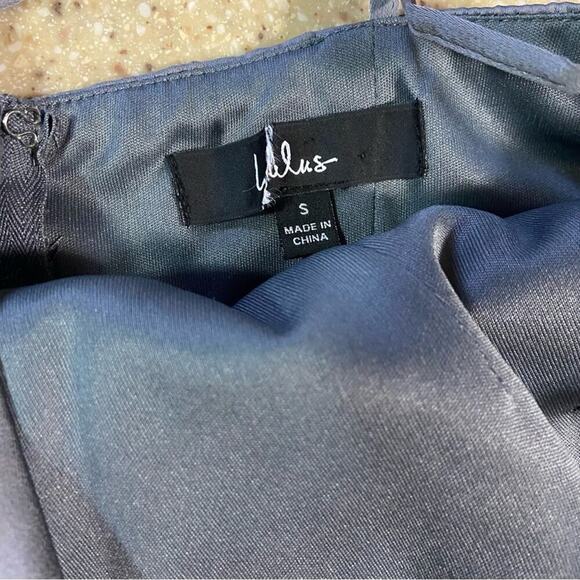 NWOT Lulus Glamorous Persona Grey Satin Pleated Sleeveless Tulip Maxi Dr… - Picture 5 of 8